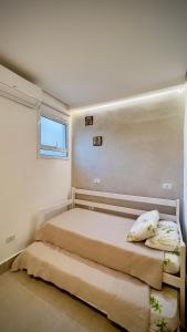 Thali House com Varanda Gourmet e churrasqueira, Piscina, 950M da praia, WiFi, AC, 2 vagas para carro