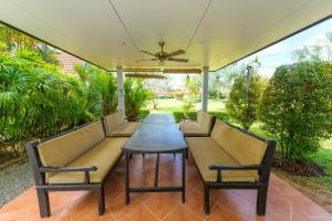 Villa Lomakoti - Cozy Stay Near Laem Mae Phim, Big Pool in Village - วิลล่าส่วนตัวใกล้ทะเล