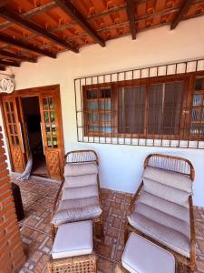 Casa com Espaço Gourmet e Piscina a 2min da Praia