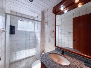 Apê Completo, AC, Wi-Fi | 250m Praia Canasvieiras