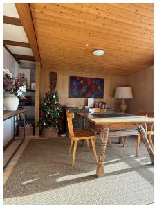 Chalet Montana mit Bergblick