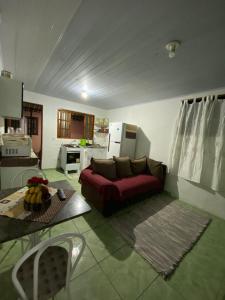 Alugo casa para 4 pessoas a 20 minutos da praia!