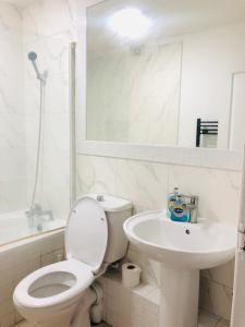 E1 Tower Bridge Stay