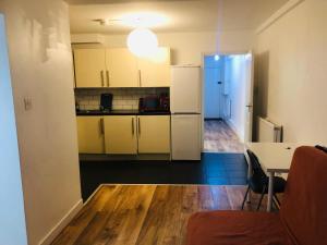 E1 Tower Bridge Stay