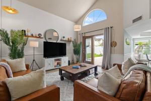 Upscale Scottsdale Home, 5 mins from Old Town