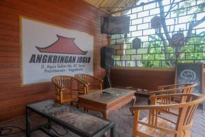 RedDoorz at Homestay Joglo Ibu Prambanan Yogyakarta