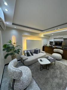 شقه غرفتين بالدقي