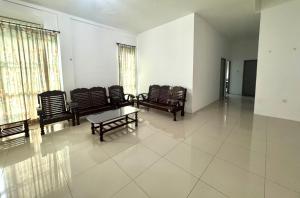 J5 Bintulu Homestay -Private Ground Floor Stay