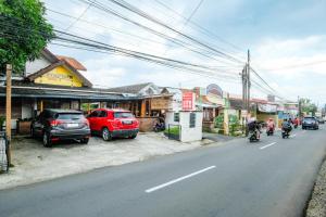 RedDoorz Syariah Near Stasiun Purwokerto