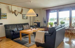2 Bedroom Awesome Home In Svanskog