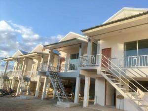 Little Mon Pai Resort