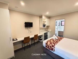 Coachman Motel and Holiday Units