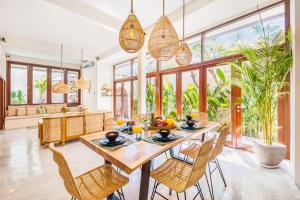 3BR Villa | Seminyak Central | Steps to Beach