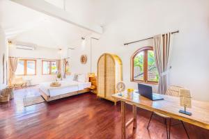 3BR Villa | Seminyak Central | Steps to Beach