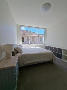 2 BD Amazing Harbour views -Rose Bay Apartment