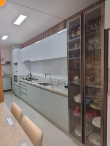 Apartamento lindo e moderno na praia ingleses