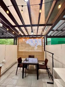 Grazies Studio Apartment at Grand Residences Cebu close to IT Park, SM, Ayala, Hospitals, and Churches