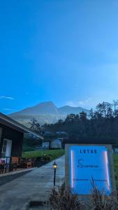 Lotus by Suasana Villa