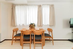 近skytree 3层别墅 全新装修 车站8分钟 3室1厅1浴室2卫生间 设施齐全 最大8人Easy Access to Skystree 3 rooms 1dining room 1 bathrooms 2toilets Max 8P 8mins to St a