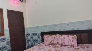 Radhika Sadan Guest House