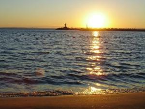 Escapade côtière avec terrasse et confort - FR-1-387-216