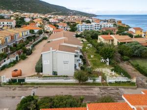 Apartment near sea with parking