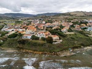 A 150 meter long mare, 2 fish img38