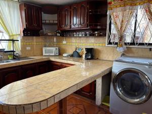 Depa Guajaló - Quicentro Sur con Terraza y Parking