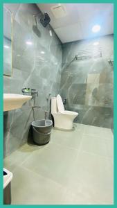 Hotel Budget Diamond Inn Near Mahakal Temple -All Room Air conditioned And Spacious, with Wifi -Best Budget Hotel