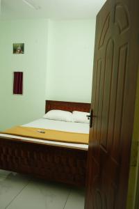 Bhagavan guest house 2BHK