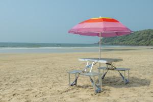 White House Seaview Villa on Talpona Beach