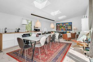 Unique And Modern Holiday Home In Marielyst