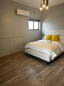 BEST home! YOUR new FAVOURITE! Book Now!