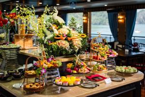 Aqua Luxury Cruise by AHG