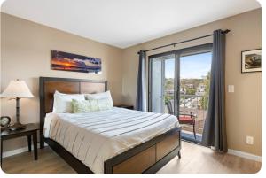 Hidden Gem 3Bed 3Ba Retreat Jacuzzi AC Balconies