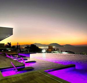 Vista Mar Ingleses - Infinity Pool