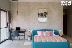 StayVista at Villa Lemonade with BBQ & Bonfire