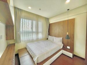 Scenic Valley with City View