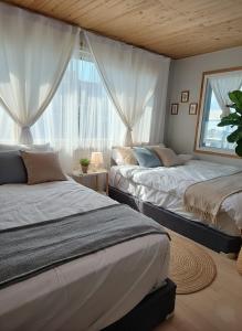 Large house subway 5 minute