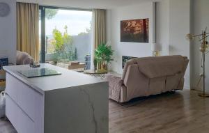 Lovely Home In Torre Del Mar