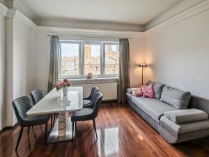 Synagogue view luxury suite free parking upon reservation