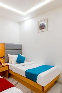 Hotel New King Castle International- Free Airport Pick up