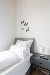 70m2 - 3 Bedrooms - Balcony - Near Uni - Netflix