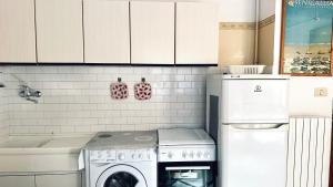 Bilocale fronte mare - RM08