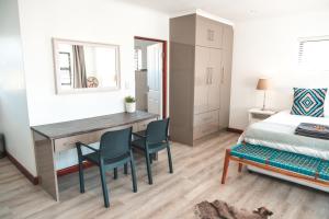 Abalone at Hermanus Reefs