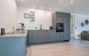 4 Bedroom Lovely Home In Væggerløse