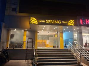 Hotel Spring Stays Near US Consulate