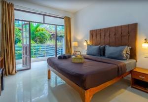 Hotel Sky Blue Baga Goa