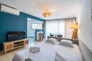 2 pièces - Centre-ville Cannes - Grand lit double