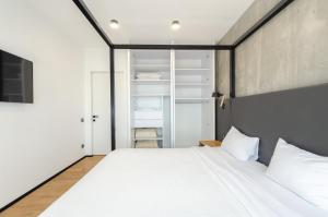 Petrovdom Apartments 18-173 in RC Kvartet , 16Г Vasyl Lypkivskyi Street